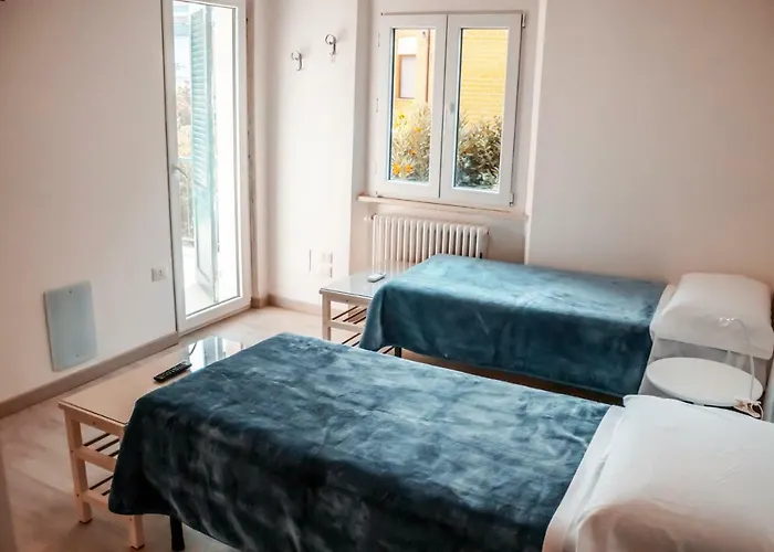 Torresi 2 بيت ضيافة أنكونا